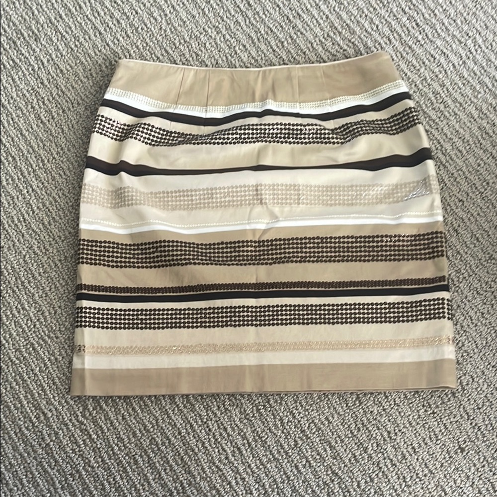 Stylish Tan and Black White/Black Striped Skirt